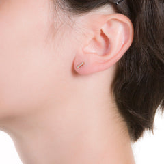 Korte Barra Stud Small 0.5" Earrings
