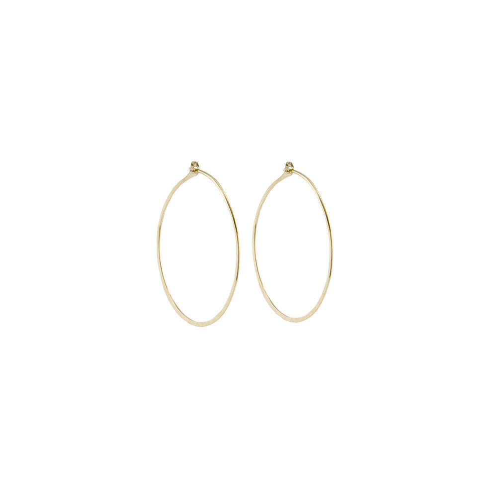 What are Huggie Earrings  How to Wear Them  CARAT London UK